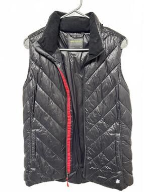 Tek Gear Women's Black Quilted Puffer Vest Red Accent Size M